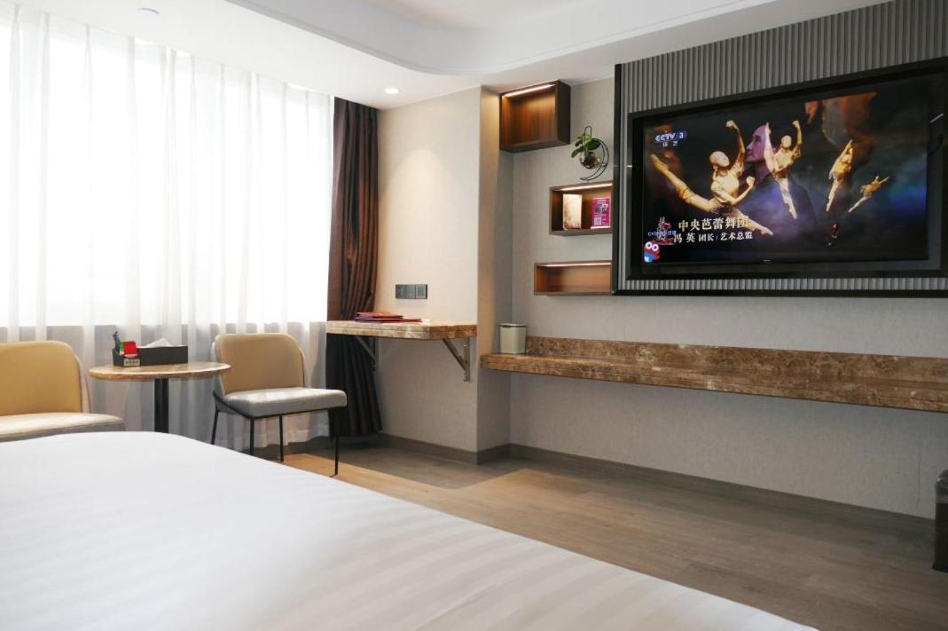 Jinan Yuquan Simpson Hotel Eksteriør bilde